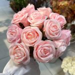 دسته رز کاملیا بزرگ 12 شاخه - تصویر 3