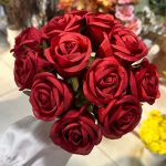 دسته رز کاملیا بزرگ 12 شاخه - تصویر 4